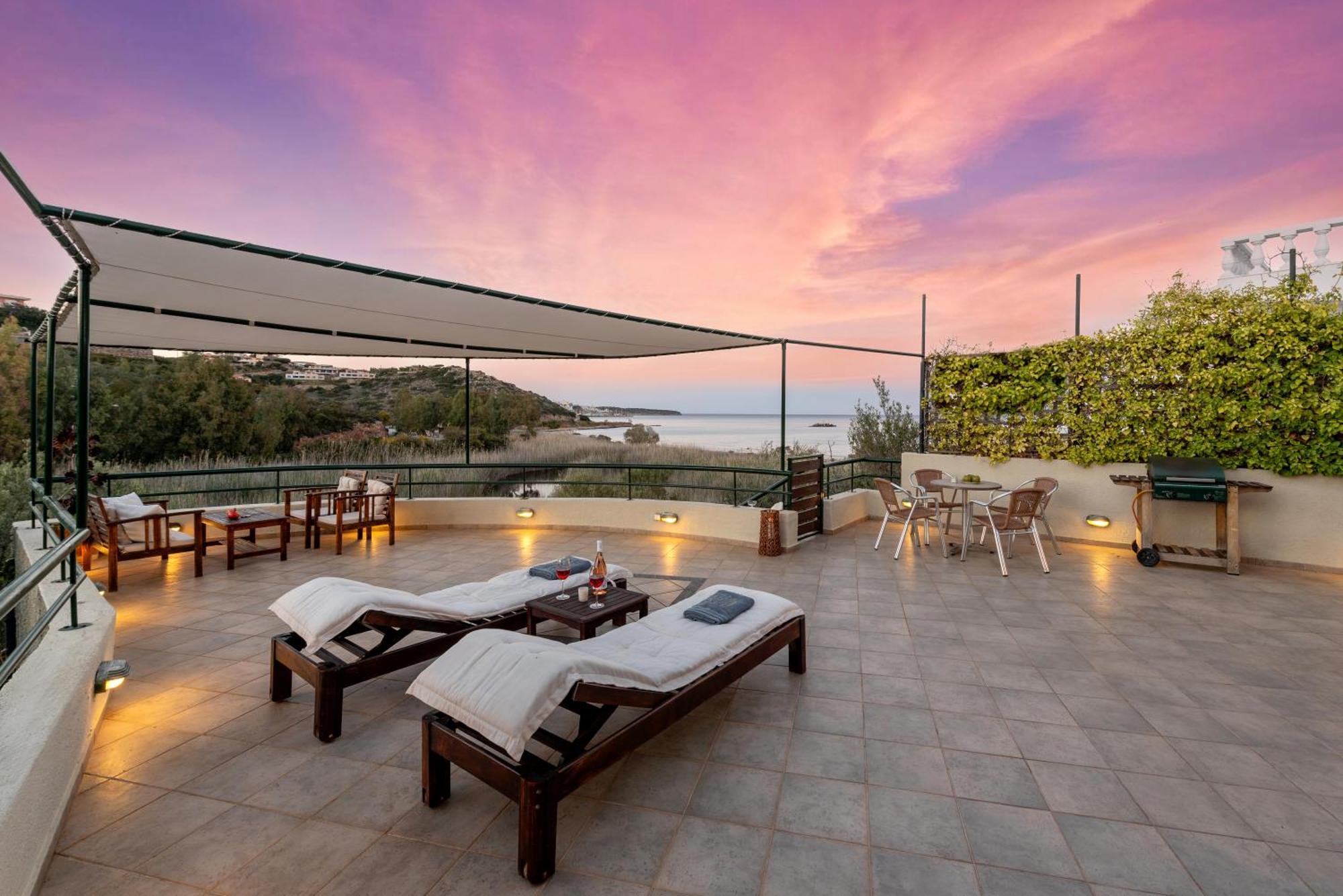 Coastal Dream Beachview Jacuzzi& Sauna Amoudara  Dış mekan fotoğraf